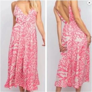 RESA Hannah midi dress Barcelona hot pink